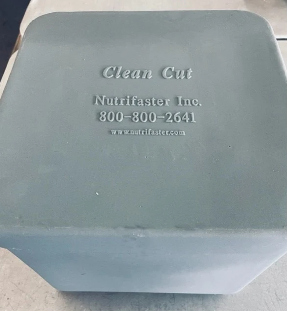 Clean Cut Soaking Tank - #999-9